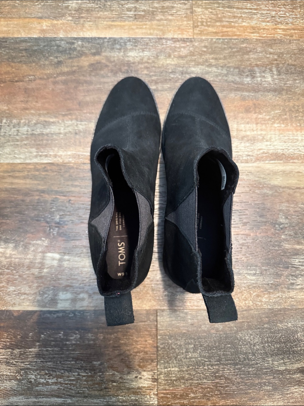Women’s TOMS Black Suede Chukka Boots